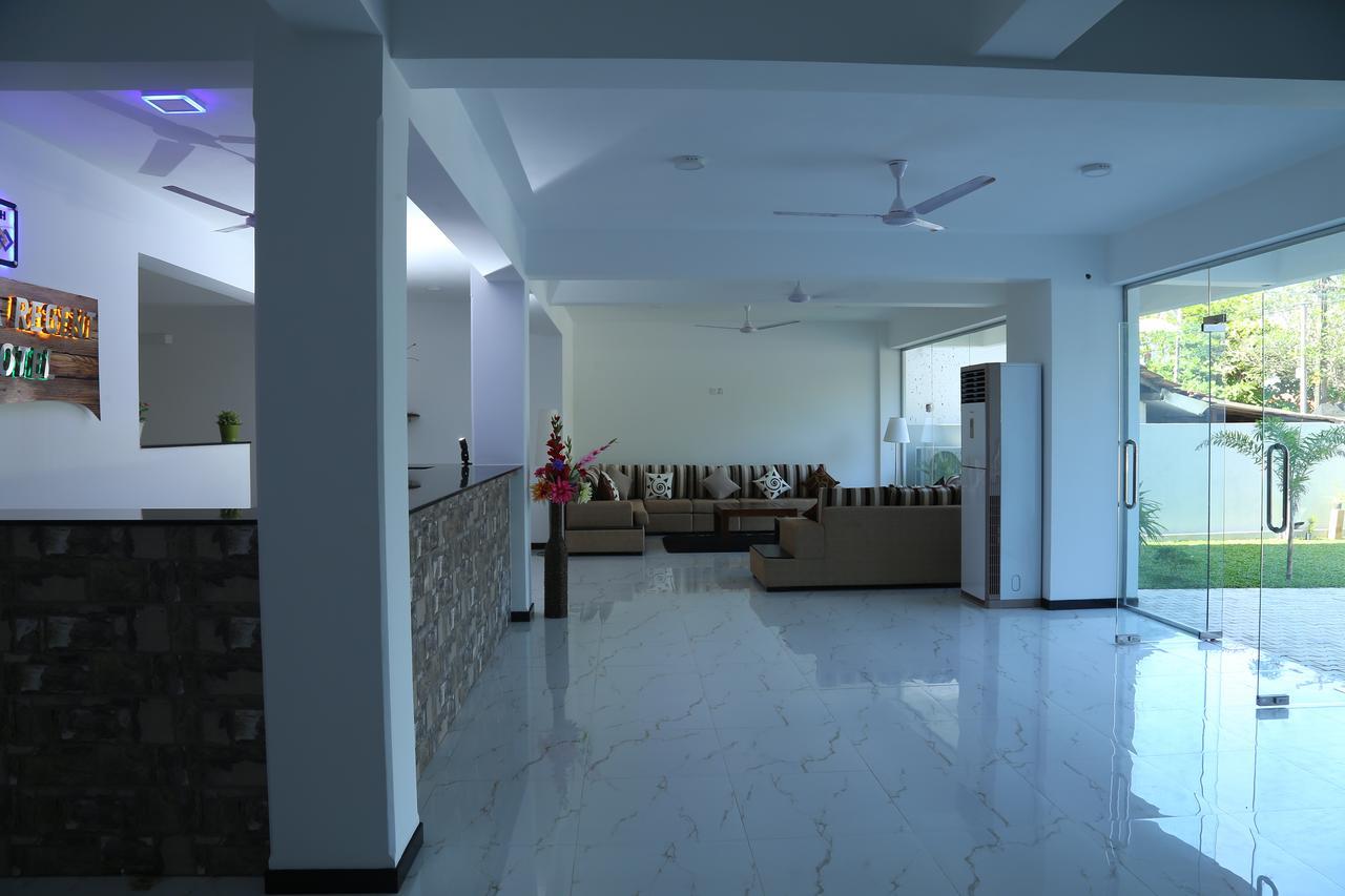 Hikka Regent Hotel 希克杜沃 外观 照片