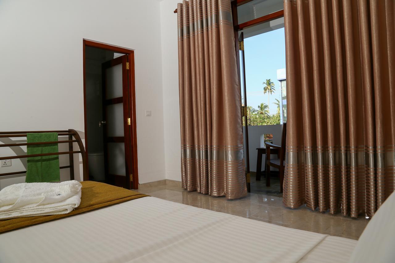 Hikka Regent Hotel 希克杜沃 外观 照片