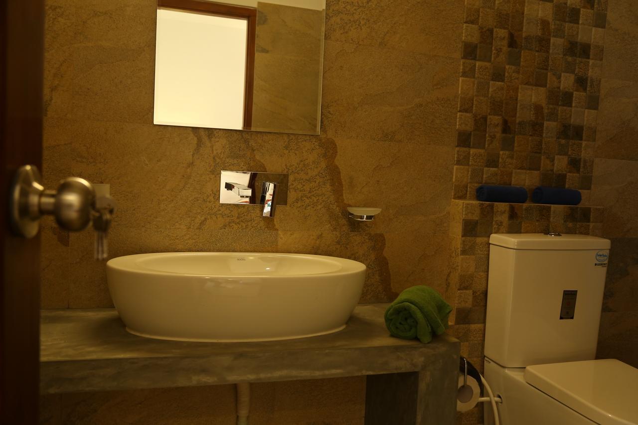 Hikka Regent Hotel 希克杜沃 外观 照片