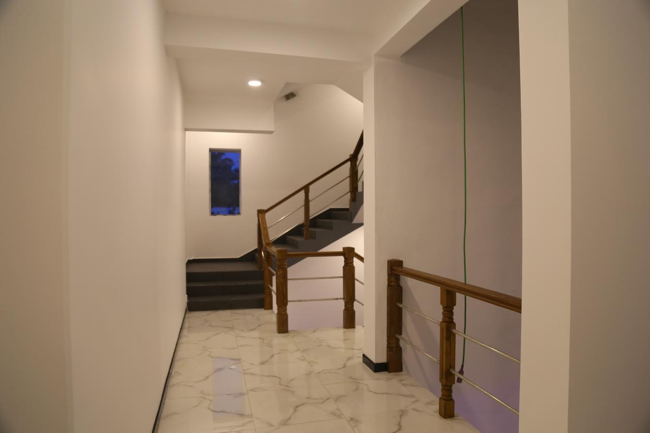 Hikka Regent Hotel 希克杜沃 外观 照片