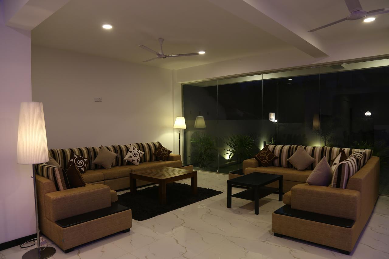 Hikka Regent Hotel 希克杜沃 外观 照片