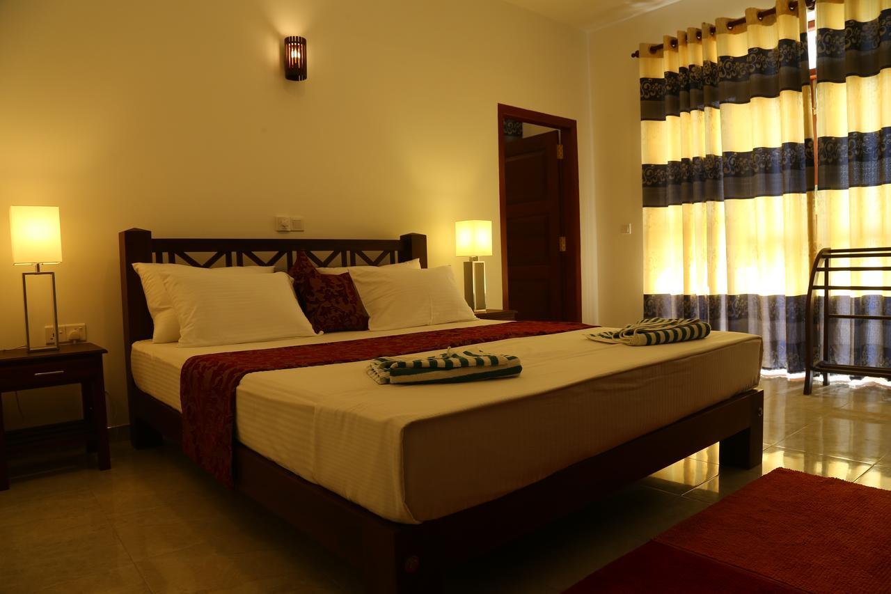 Hikka Regent Hotel 希克杜沃 外观 照片
